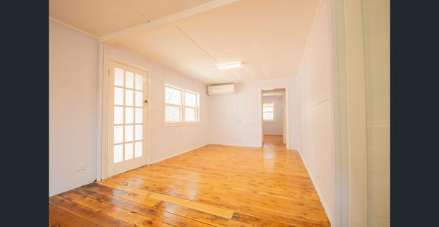 The Purple Cottage - Photo 1