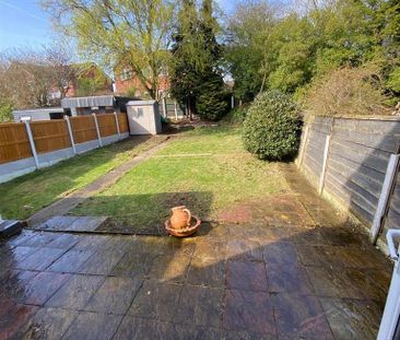 3 bedroom semi-detached house to rent - Photo 3