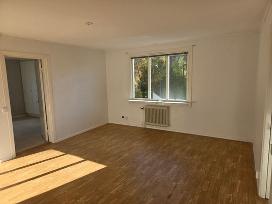 Tranåsvägen 10 - Photo 1