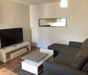 Location Appartement 2 pièces 42m² COGNAC 16100 - Photo 2