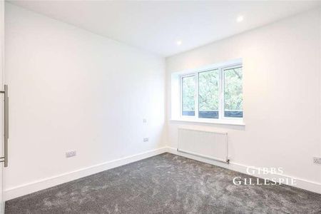 Firdene, Oxford Road, Gerrards Cross, Buckinghamshire, SL9 - Photo 4