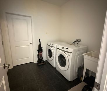 For Lease - 23 Summer Breeze Drive, Quinte West, Ontario - Photo 3