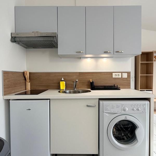 Location Appartement 1 pièce Meublé 23m² MONTPELLIER 34000 - Photo 1