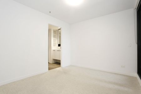 1710/1 Ascot Vale Road, Flemington VIC 3031 - Photo 5