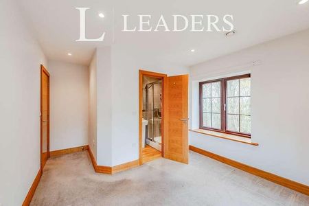 Fernhill Road, Horley, RH6 - Photo 5