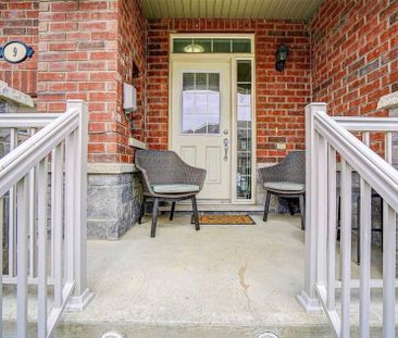 For Lease - 9 Pendulum Circle, Brampton, Ontario - Photo 4