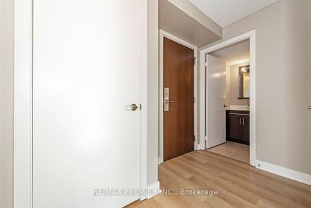 Zip Condos and Lofts , #1003 - Photo 5