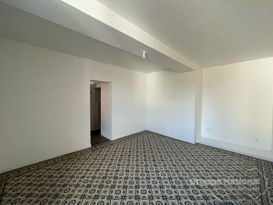 BEAUVAIS PROCHE CENTRE VILLE : T3 dans résidence privée, - Photo 1