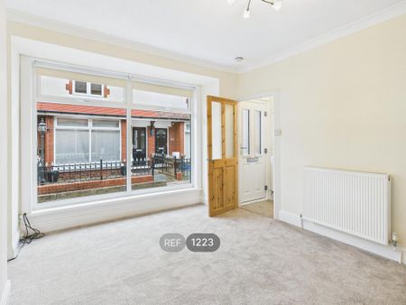 2 bedroom terraced house to rent - Photo 3