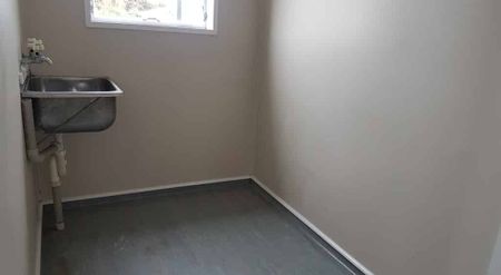 Lauder cres cutie - Photo 5