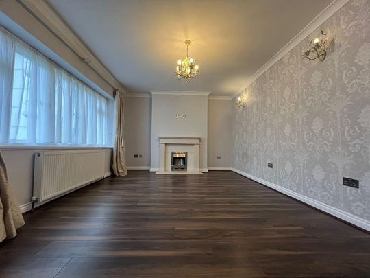 3 bedroom ground floor flat to rent - Photo 1