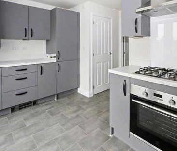 2 bedroom terraced house to rent - Photo 5