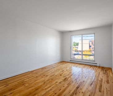 22 Boul. St-Elzear O., #6 - Photo 1