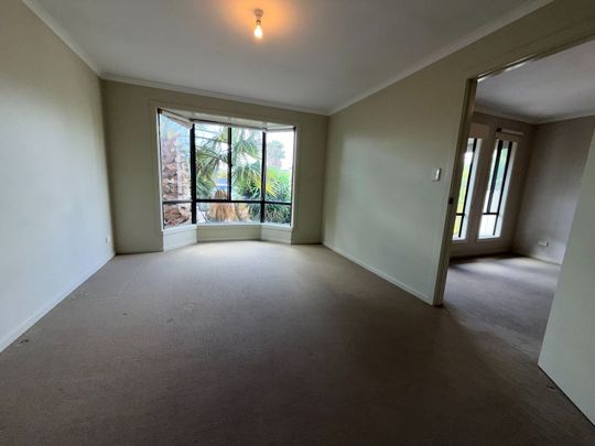 Bright, simple family home - Photo 1