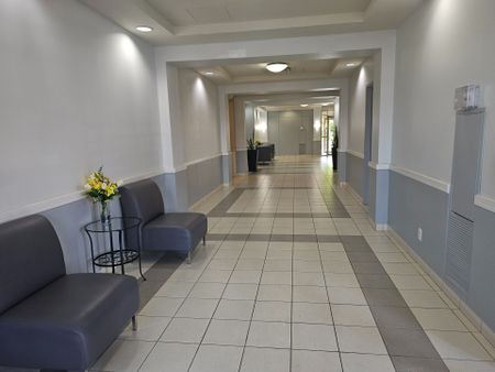 For Lease - 3650 Kingston Road Unit# 826, Toronto, Ontario - Photo 2