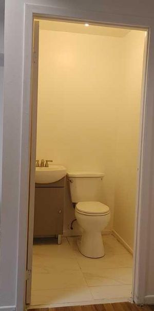 Studio à louer - Photo 1