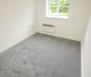 2 bed Apartment for Rent - Photo 6