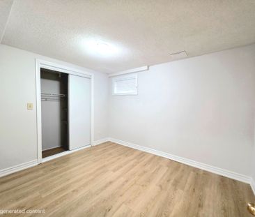 For Lease - 4233 Greybrook Crescent, Mississauga, Ontario - Photo 4
