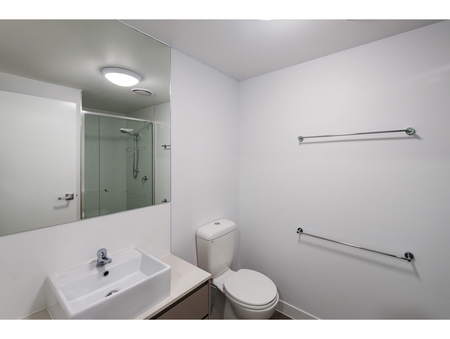 Break Lease - 6 Month Lease with Opportunity to Renew - Photo 4