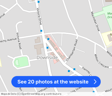 Albert Parade - Photo 1