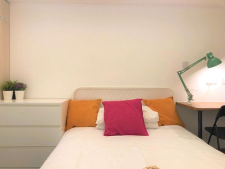 Studio to rent - Photo 2