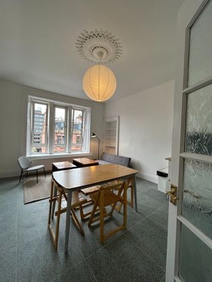 3 Bed Flat, Renfrew Street, G3 - Photo 1