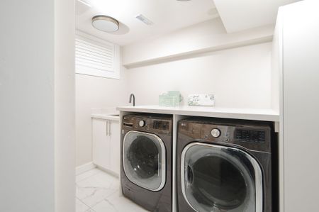 For Lease - 37 Bentworth Avenue Unit# Lower, Toronto, Ontario - Photo 3