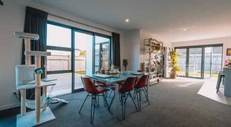 Furnished Executive Home - Photo 5