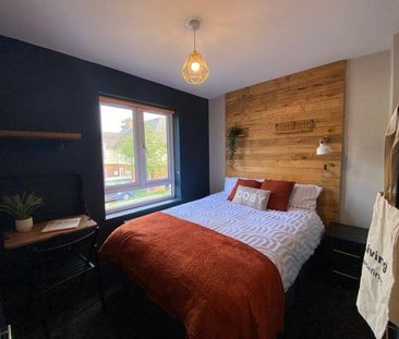 1 bedroom in a house share to rent - Photo 3