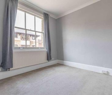 Kings Road, Windsor, SL4 - Photo 2