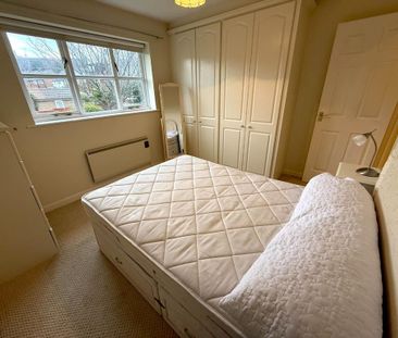 2 bedroom flat to rent - Photo 6