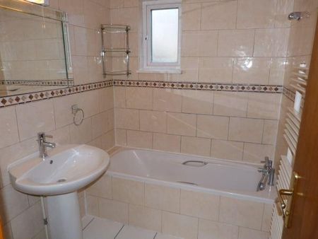 2 Bed Maisonette, Brooke Avenue, HA2 - Photo 5