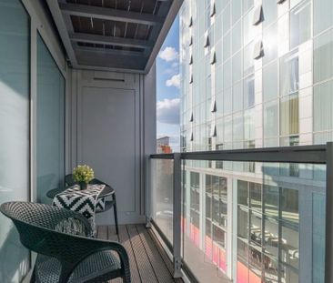 1 Bed Flat, Atrium Heights, SE8 - Photo 2