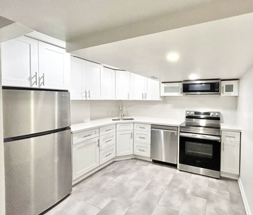 For Lease - 3 Bondhead Place Unit# Lower, Toronto, Ontario - Photo 6
