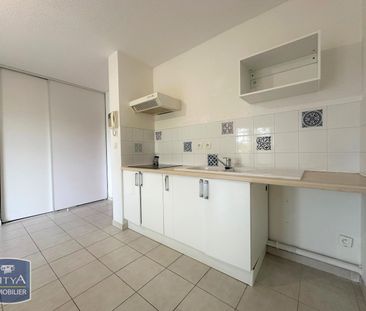 Location Appartement 2 pièces 45m² AVIGNON 84000 - Photo 3