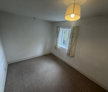 2 bedroom house to rent - Photo 3