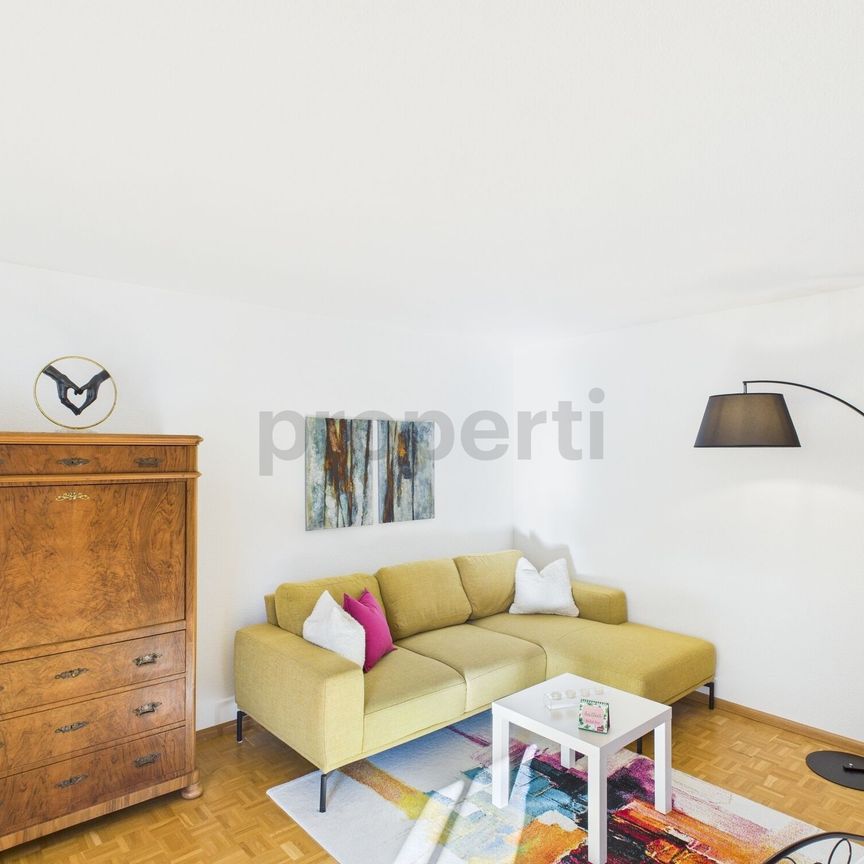 Cozy 3.5-room apartment in Bottmingen - Photo 1
