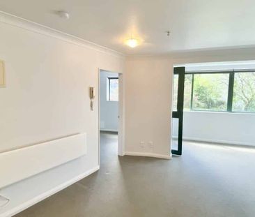 1 Bedroom Apartment Living With Bonus Office Space - Photo 3