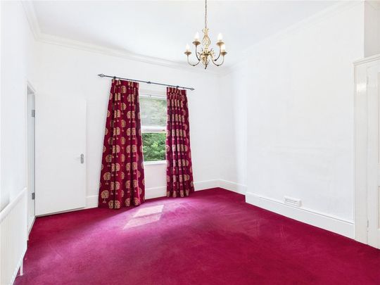 3 bedroom end of terrace house to rent - Photo 1