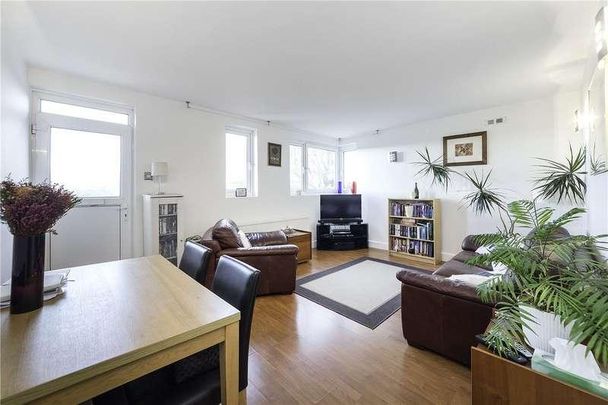 Hartington Court, Hartington Road, London, W4 - Photo 1