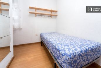 madrid, Community of Madrid 28015