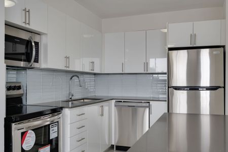 For Lease - 10 Garfella Drive Unit# 517, Toronto, Ontario - Photo 4