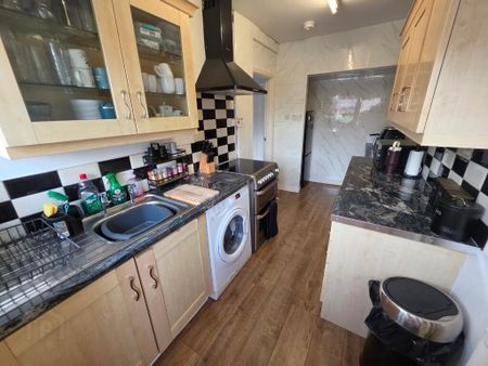 63 Ardmeen Green, Downpatrick, BT30 6JL - Photo 3