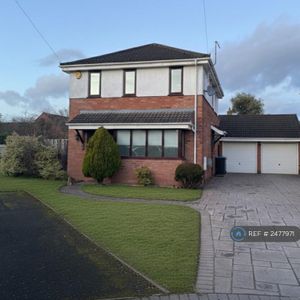 3 bedroom detached house to rent - Photo 2