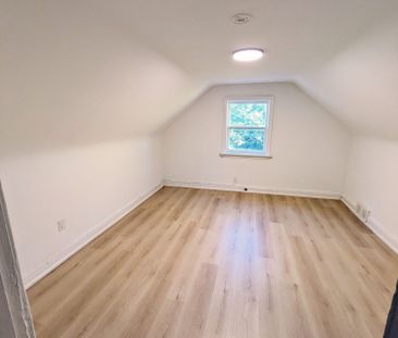 For Lease - 12 Ranee Avenue, Toronto, Ontario - Photo 4