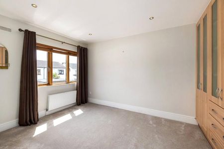 104 Eaton Wood Grove Shankill Dublin 18 - Photo 5