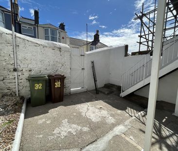 1 bedroom flat to rent - Photo 6