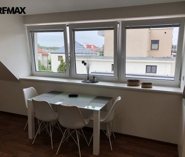 Pronájem bytu 2+kk 67 m² - Fotografie 5