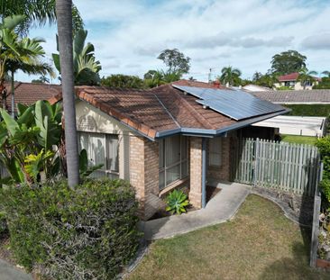 Lovely Villa in small quiet complex - Photo 1