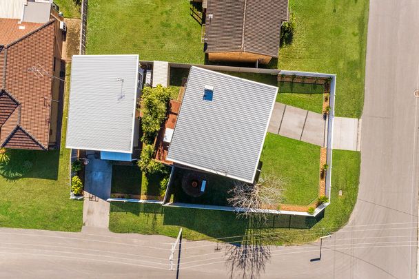 15a Graham Street, Long Jetty NSW 2261 - House For Rent | Domain - Photo 1